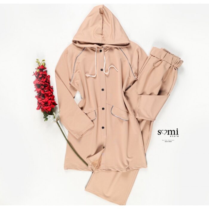 103384568_685ec7167bdb3 طقم صيفي للصبايا جاكيت وبنطلون لون بني - الصورة 1