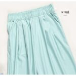 بنطلون لون أخضر