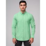 قميص رجالي لون أخضر فستقي مع أزرار
