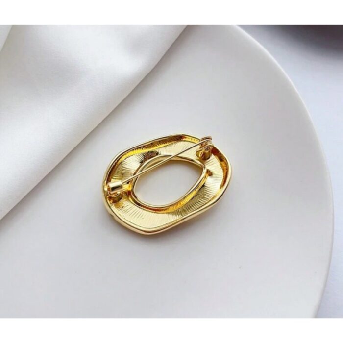 ⁦بروش لون ذهبي⁩ - الصورة ⁦3⁩