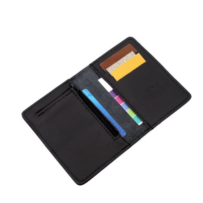 ⁦محفظة جلد رجالية لون أسود 8.5 *12.5 سم⁩ - الصورة ⁦3⁩