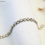 سوار بتصميم قلوب (اللون: فضي و ذهبي)