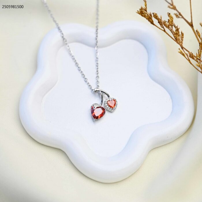 103385076_685ecccc2656c سلسال زركون أحمر لون فضي - الصورة 1