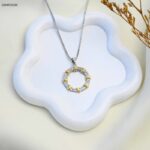 سلسال بتصميم حلقة (اللون: فضي و ذهبي)