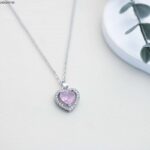 سلسال قلب زركون (اللون: فضي وزهري )