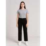 ⁦بنطلون جينز محير بناتي عريض⁩ - الصورة ⁦2⁩