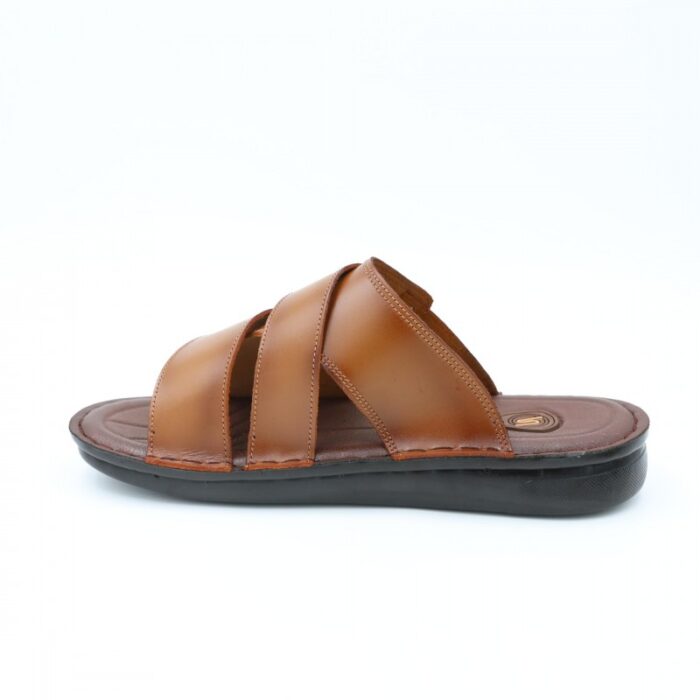 ⁦شبشب جلد طبيعي من SABATO للرجال لون عسلي⁩ - الصورة ⁦4⁩