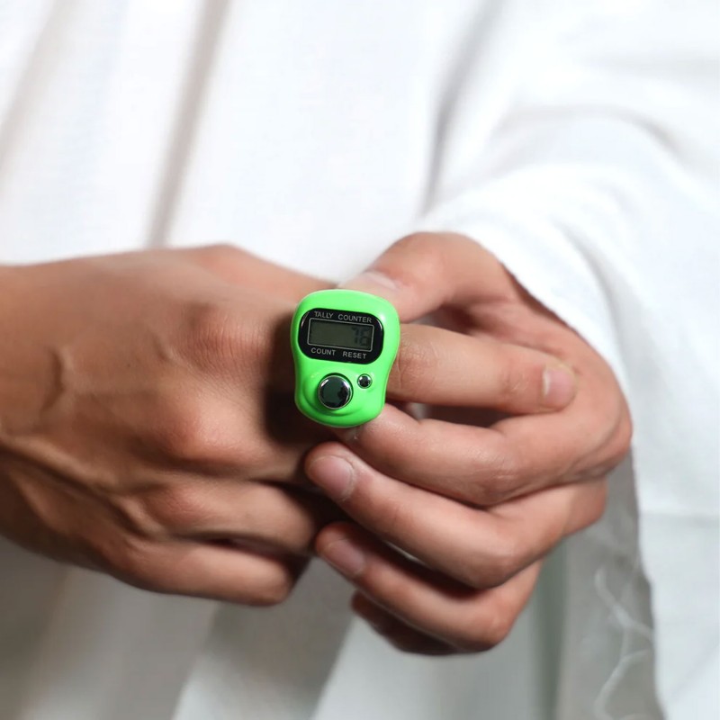 ⁦خاتم تسبيح الكتروني مع شاشة⁩ - الصورة ⁦1⁩