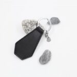 ⁦ميدالية جلد لون أسود⁩ - الصورة ⁦6⁩