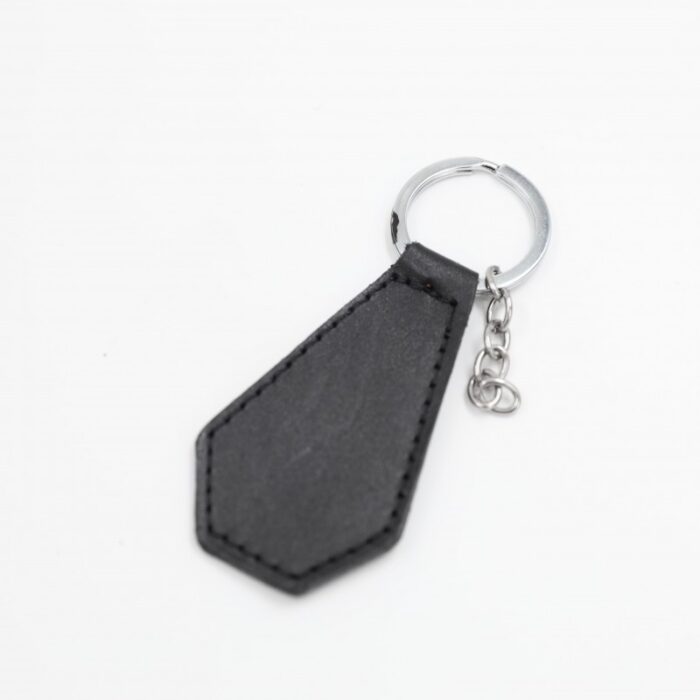 ⁦ميدالية جلد لون أسود⁩ - الصورة ⁦7⁩