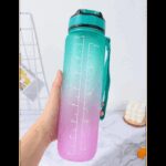 ⁦مطرة ماء 1 لتر لون اخضر وبنفسجي⁩ - الصورة ⁦2⁩