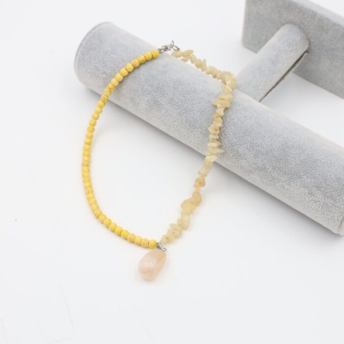 ⁦سنسال ميكس حجر الفيروز الأصفر مع حجر العقيق الطبيعي ( صناعة يدوية )⁩ - الصورة ⁦3⁩