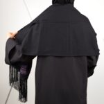 ⁦شال لون أسود كتف قماش بنما تطريز نهدي⁩ - الصورة ⁦6⁩