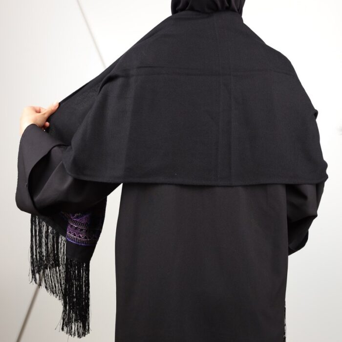 ⁦شال لون أسود كتف قماش بنما تطريز نهدي⁩ - الصورة ⁦6⁩