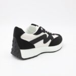 ⁦بوت رياضي ستاتي لون أسود وأبيض⁩ - الصورة ⁦4⁩