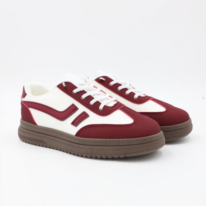 ⁦بوت جلد رياضي للنساء لون أبيض وعنابي⁩ - الصورة ⁦8⁩