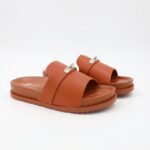 شبشب ستاتي للنساء لون عسلي