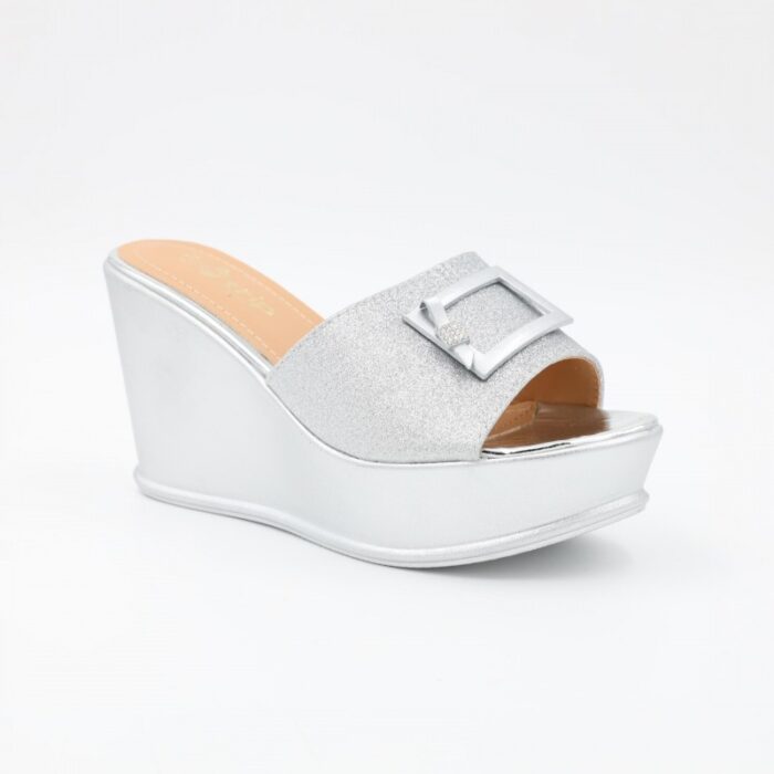 ⁦بابوج روكي بكعب عالي للنساء لون فضي⁩ - الصورة ⁦2⁩