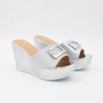 ⁦بابوج روكي بكعب عالي للنساء لون فضي⁩ - الصورة ⁦6⁩