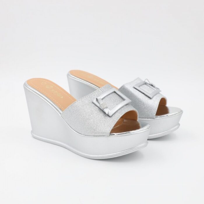 ⁦بابوج روكي بكعب عالي للنساء لون فضي⁩ - الصورة ⁦6⁩