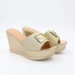 بابوج روكي بكعب عالي للنساء لون ذهبي