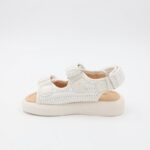 ⁦صندل بناتي للاطفال لون أبيض⁩ - الصورة ⁦4⁩