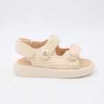 ⁦صندل بناتي للاطفال لون بيج فاتح⁩ - الصورة ⁦2⁩