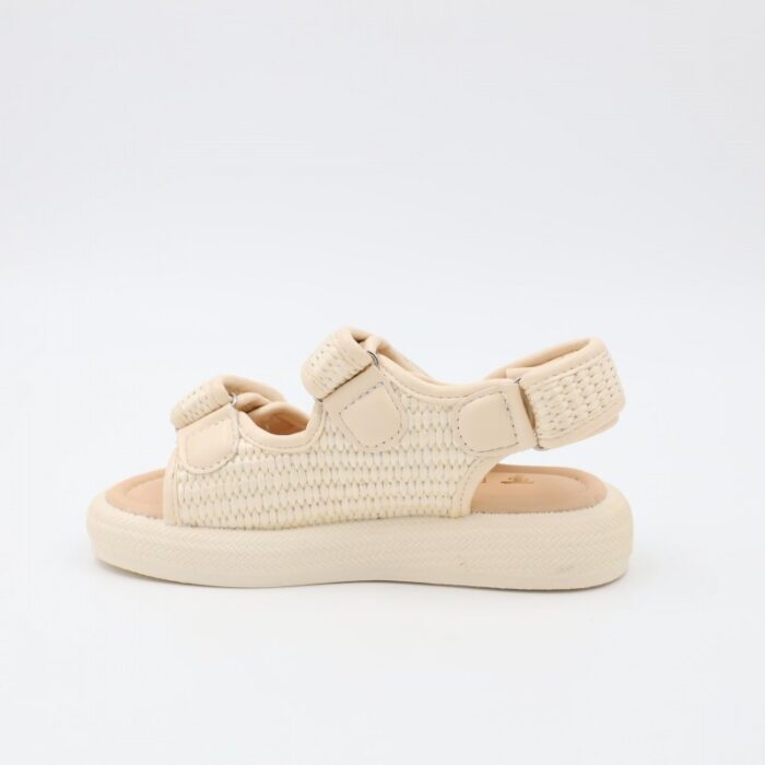 ⁦صندل بناتي للاطفال لون بيج فاتح⁩ - الصورة ⁦3⁩