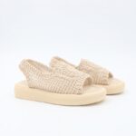 ⁦صندل بناتي للاطفال لون بيج⁩ - الصورة ⁦5⁩