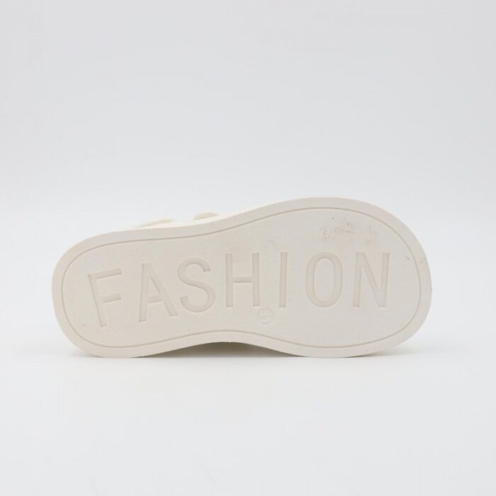 ⁦صندل بناتي للاطفال لون أبيض⁩ - الصورة ⁦5⁩