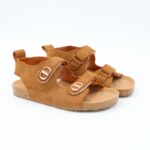 صندل بناتي لون كاكي