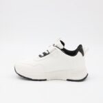 ⁦بوت رياضي جلد للأطفال لون أبيض⁩ - الصورة ⁦4⁩