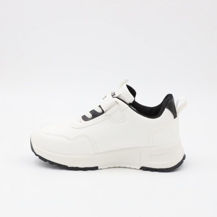 ⁦بوت رياضي جلد للأطفال لون أبيض⁩ - الصورة ⁦4⁩