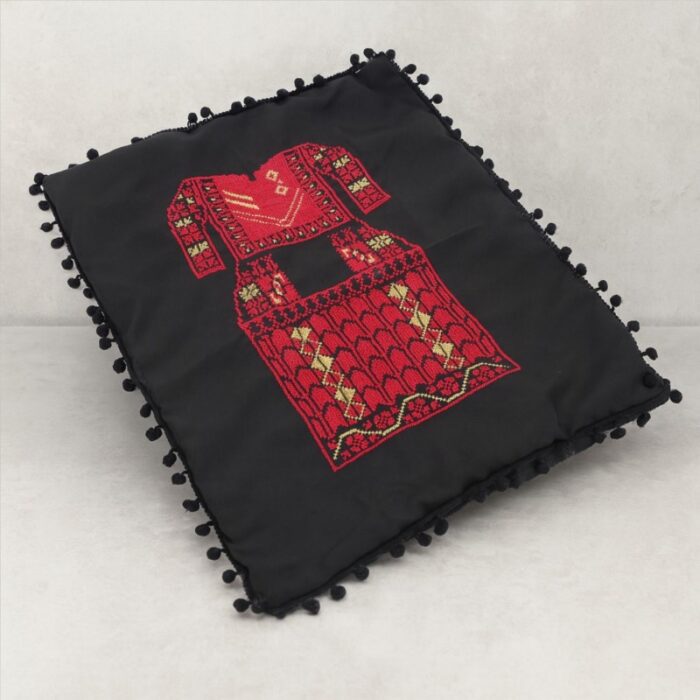 ⁦مخدة ثوب رام الله حجم 30*45⁩ - الصورة ⁦2⁩