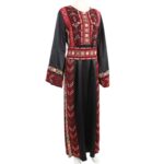 ⁦ثوب فلسطيني تطريز ماكنة لون أسود بتطريز ملون⁩ - الصورة ⁦3⁩