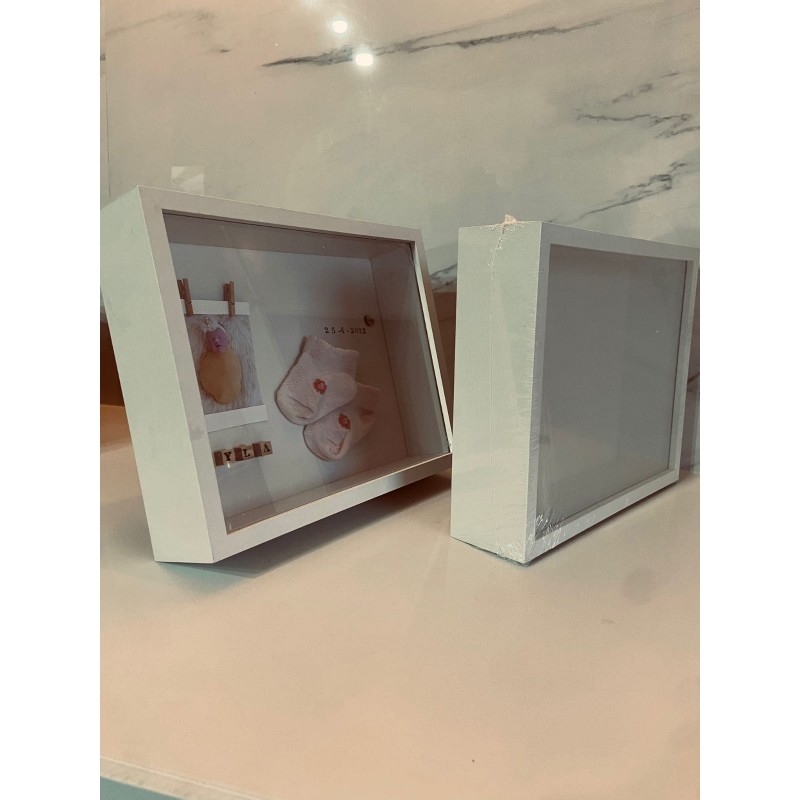 ⁦برواز على شكل صندوق لحفظ ذكريات جنس المولود 27 * 22 سم⁩ - الصورة ⁦1⁩
