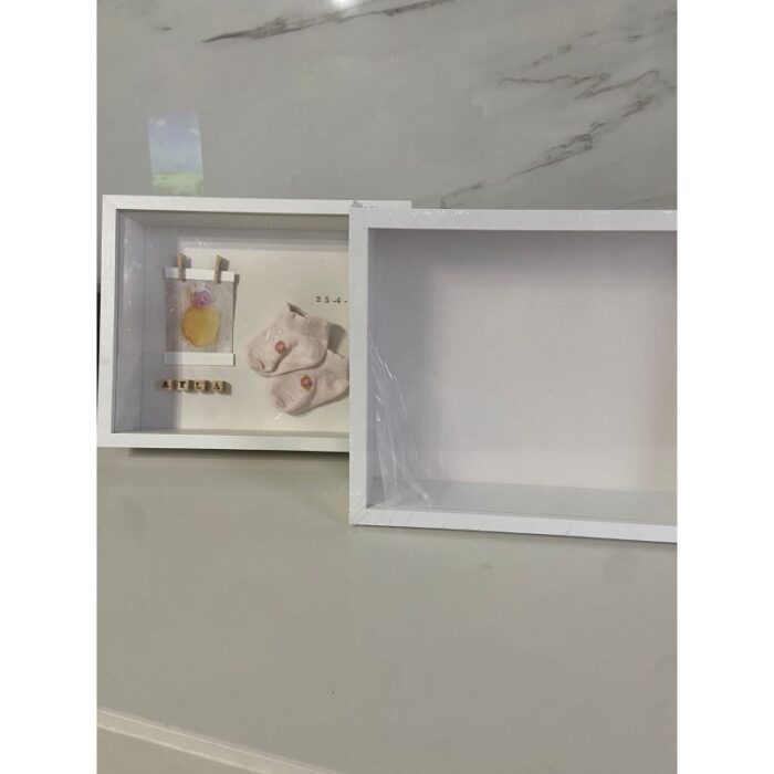 ⁦برواز على شكل صندوق لحفظ ذكريات جنس المولود 27 * 22 سم⁩ - الصورة ⁦2⁩
