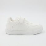 ⁦بوت سبورت ولادي بشريط لاصق لون ابيض⁩ - الصورة ⁦3⁩