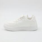 ⁦بوت سبورت ولادي بشريط لاصق لون ابيض⁩ - الصورة ⁦4⁩