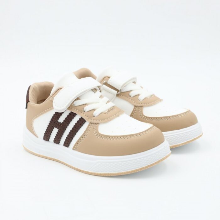 103386090_6872998641f13 بوت سبورت ولادي بشريط لاصق لون بيج وبني ونعل ابيض - الصورة 1