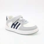 ⁦بوت سبورت ولادي بشريط لاصق لون سكني وكحلي ونعل ابيض⁩ - الصورة ⁦5⁩