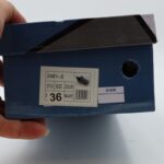 ⁦بوت سبورت ولادي بشريط لاصق لون كحلي وأبيض⁩ - الصورة ⁦6⁩