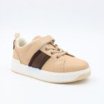 ⁦بوت سبورت بشريط لاصق لون بيج ونعل ابيض⁩ - الصورة ⁦2⁩