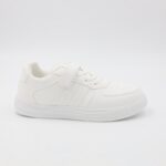 ⁦بوت جلد ولادي بشريط لاصق لون أبيض⁩ - الصورة ⁦2⁩