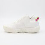 ⁦حذاء رياضي للرجال لون أبيض و بنفسجي⁩ - الصورة ⁦4⁩