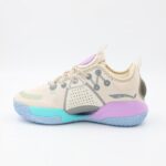 ⁦حذاء رياضي للرجال لون أبيض و بنفسجي⁩ - الصورة ⁦5⁩