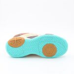 ⁦حذاء رياضي ولادي لون بيج و أخضر⁩ - الصورة ⁦6⁩