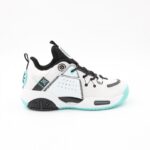 ⁦حذاء رياضي ولادي لون أبيض و أخضر⁩ - الصورة ⁦5⁩