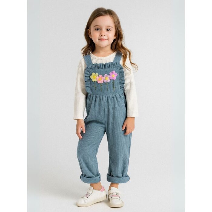 ⁦طقم افرهول مع بلوزة كم بناتي لون أخضر فيروزي وأبيض⁩ - الصورة ⁦4⁩