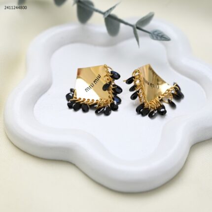 حلق مع خرز لون ذهبي من FJ مقاوم لتغير اللون كفالة سنتين ضد تغير اللون